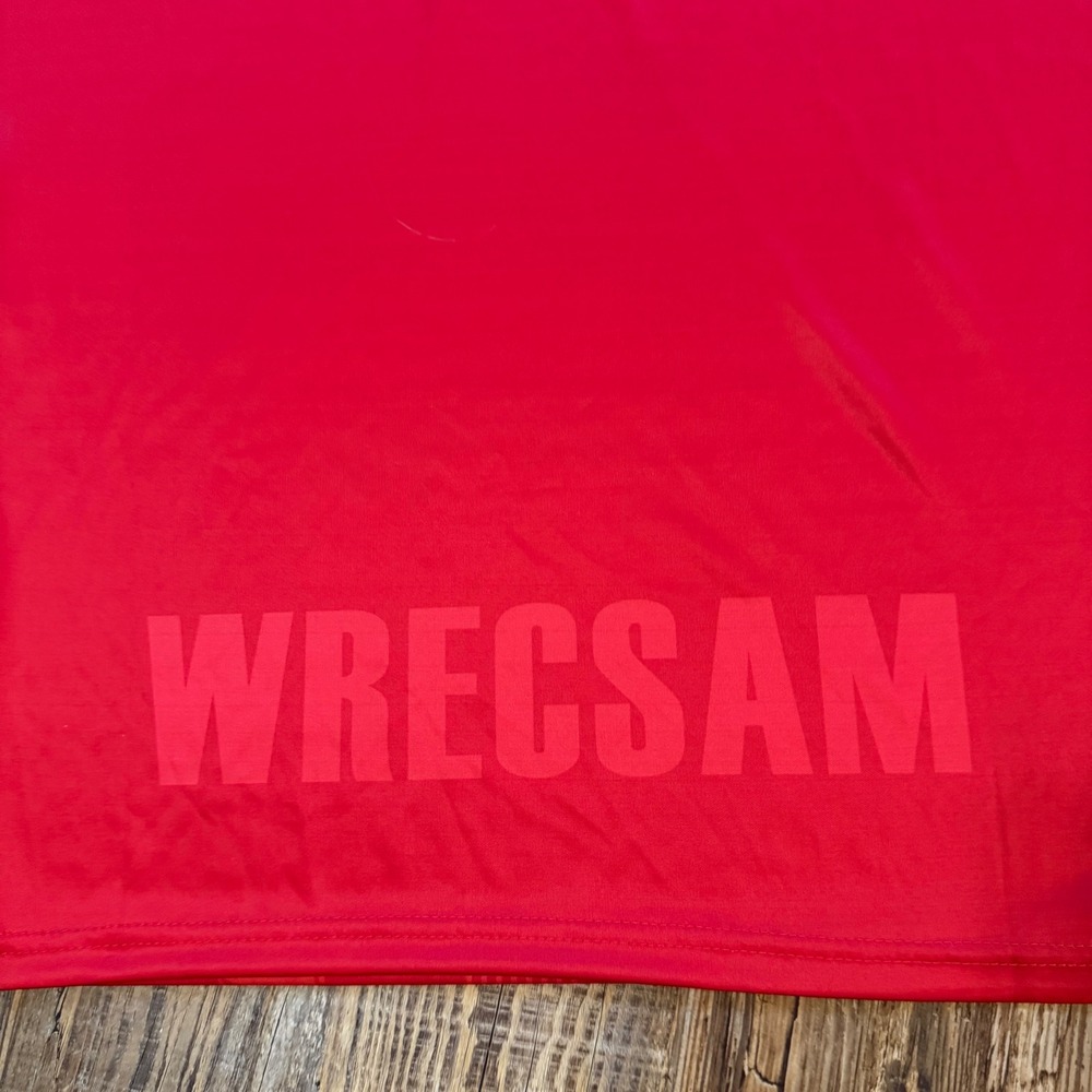 NWT Macron Wrexham AFC Jersey Men Large Red Home FUTBOL Soccer United New - Picture 10 of 13